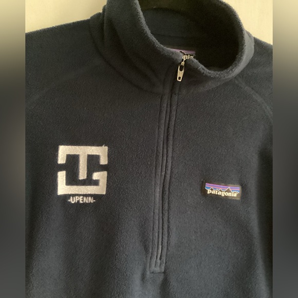 Patagonia Navy Blue fleece for UPenn 1/4 Zip - Picture 3 of 7